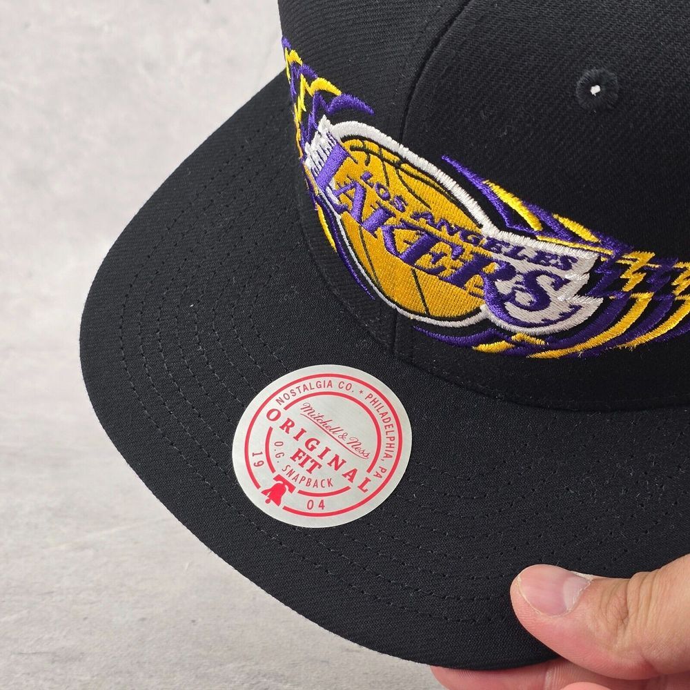 Mitchell & Ness Los Angeles Lakers Vibes Cap Black & Purple Snapback Hat‎ - Picture 6 of 14
